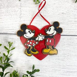 VINTAGE DISNEY Mickey & Minnie Wood Heart Ornament Walt Disney Company